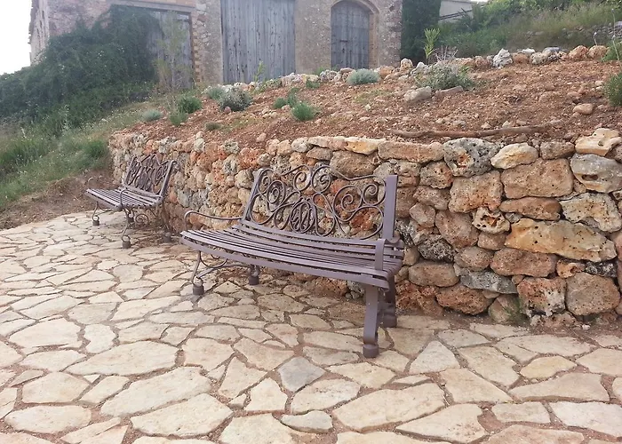 Casa Del Pi La Llacuna