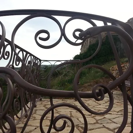 Casa Del Pi 3*